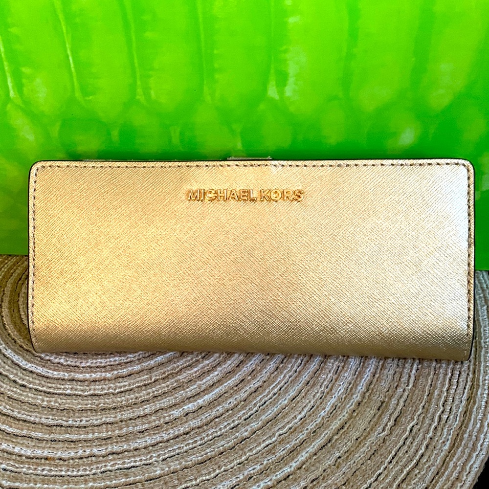 Michael Kors wallet